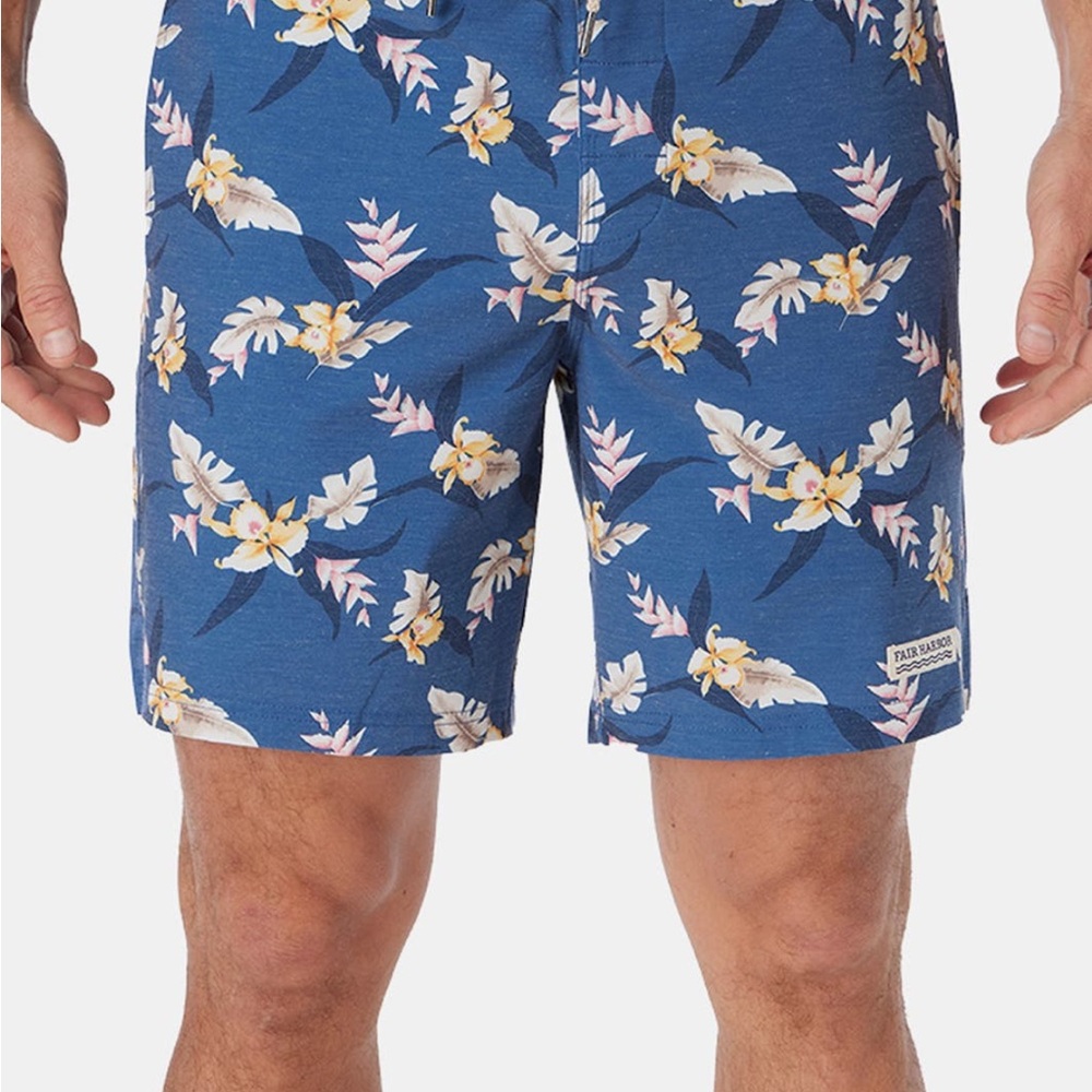 NWT Fair Harbor Nautilus Blue Floral Men Swim Board Shorts Size 38